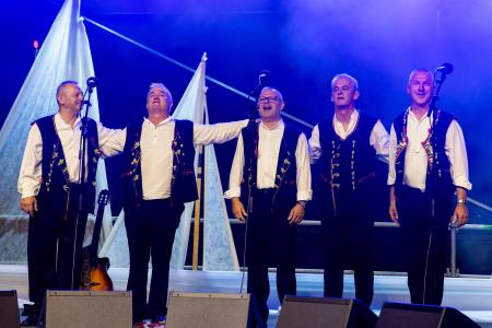 zaključek Poletnega utripa Postojna _ klapa More (24)